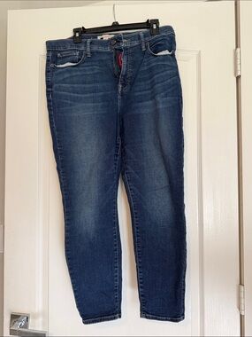 Lucky Brand Mid-Rise Dark Blue Cropped Jeans